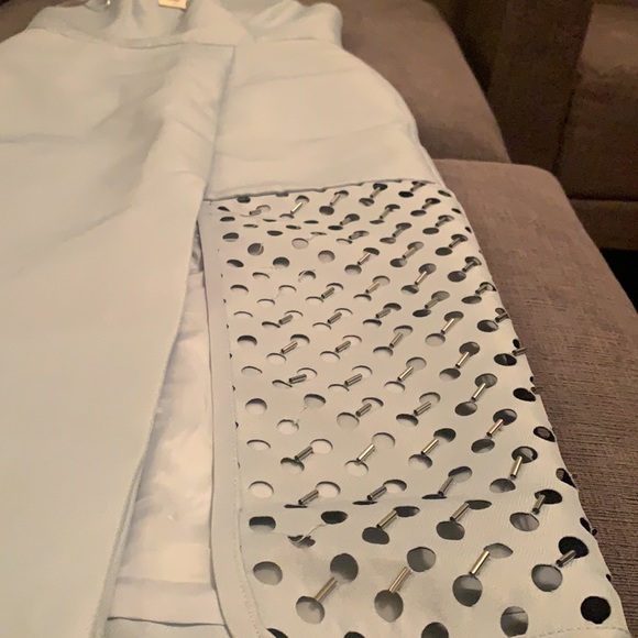 Elegant light blue party dress (Tags attached) - Picture 3 of 4